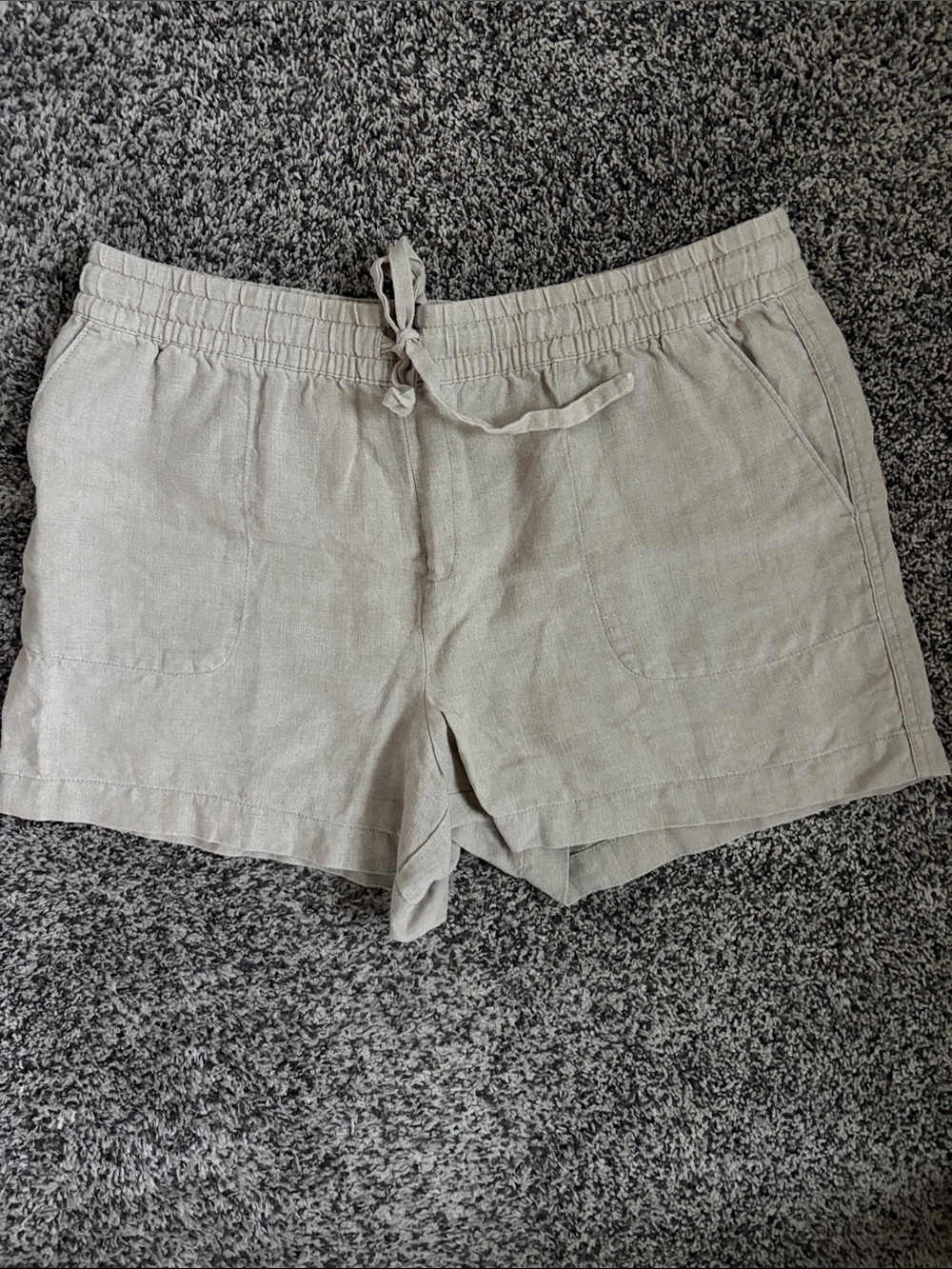 Garnet Hill Women's Stone Drawstring Linen Shorts. Sz L